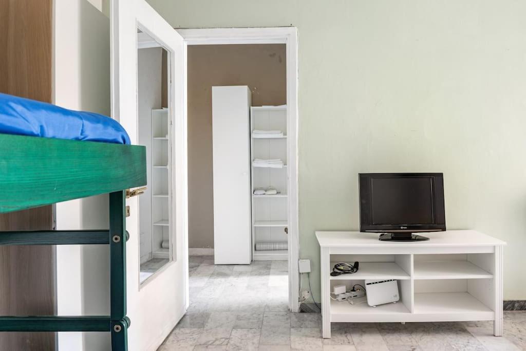 5 Minuti Dai Navigli - Wifi Gratis - Monolocale Ben Servito Appartement *